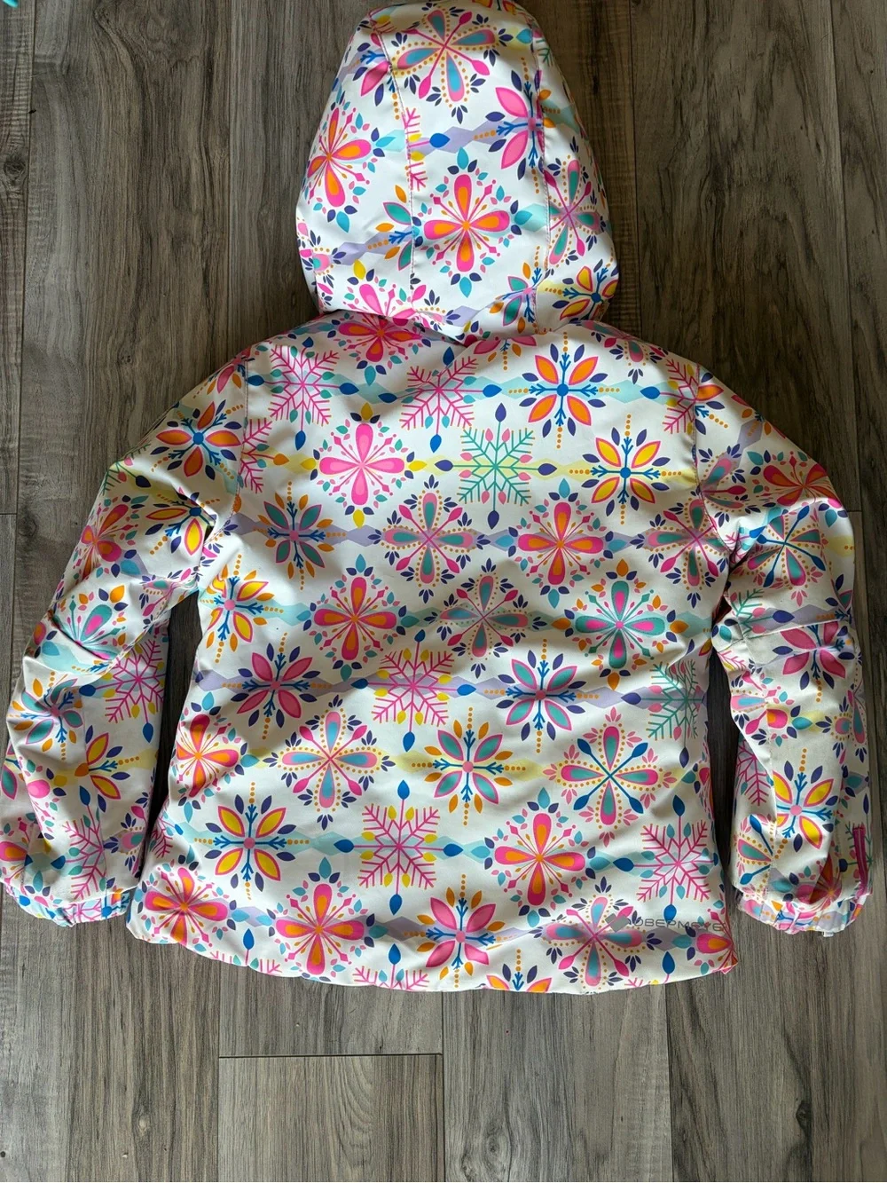 Obermeyer Livia Pink & White Floral Snowflake Winter Ski Jacket